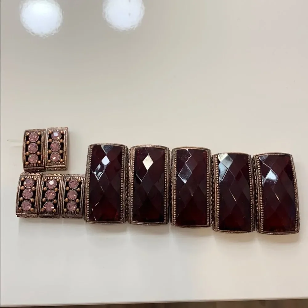 Bracelet‎ pieces